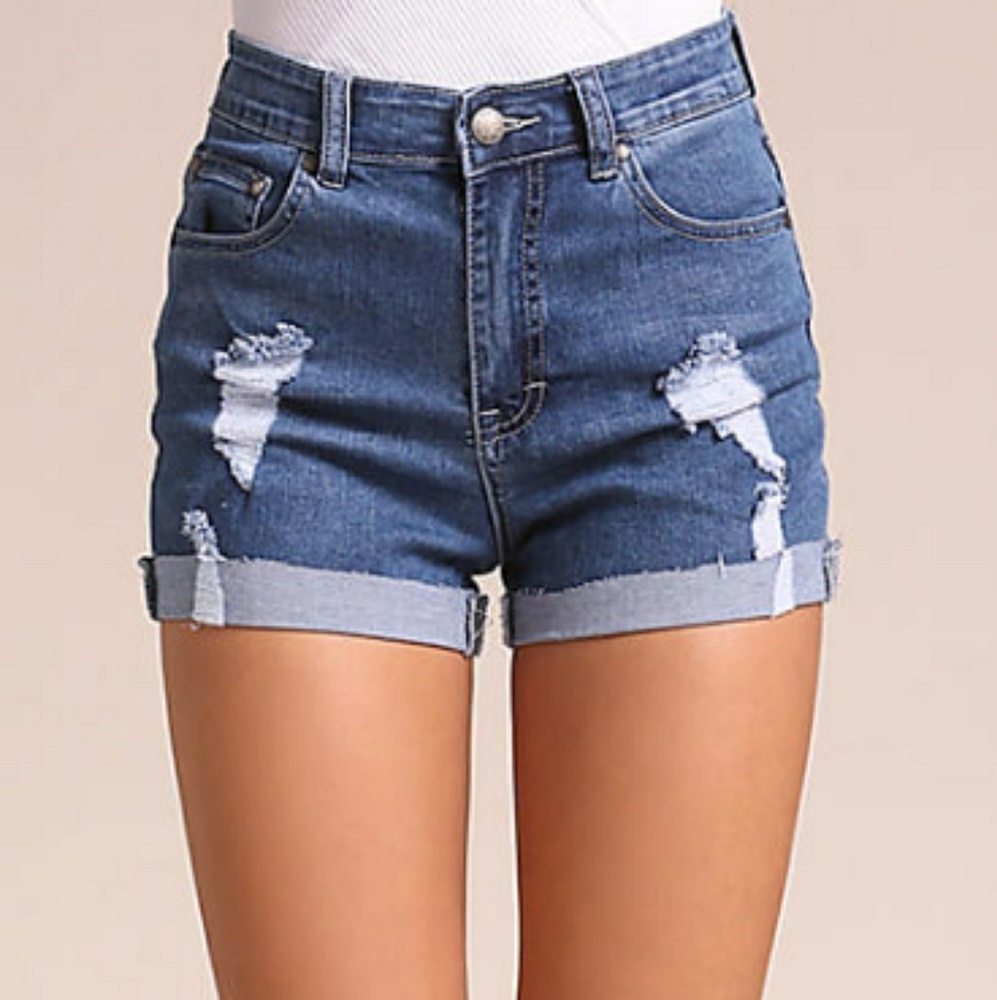 ❤Love Culture Distressed Denim Shorts M